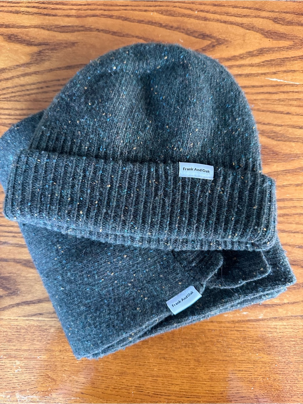Men's Charcoal Speckled Knit Beanie